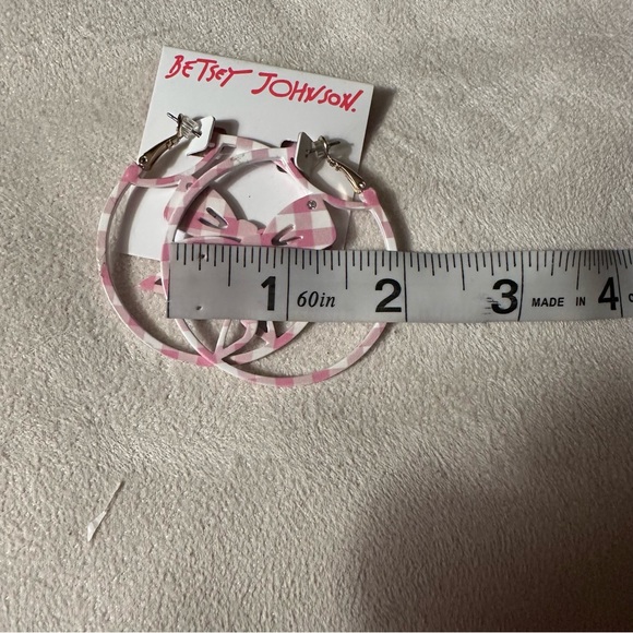 Betsy Johnson Pink & White Gingham Bow Delicate Rhinestones Hoop Earring NWT - Picture 10 of 10
